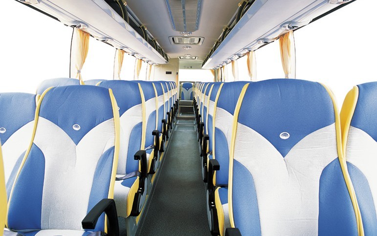 Imagess/bus16-1.jpg